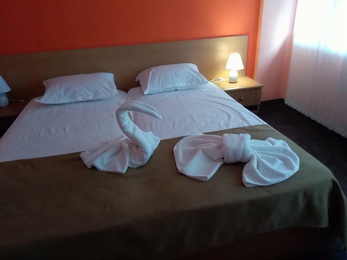 Family Hotel Варна Экстерьер фото
